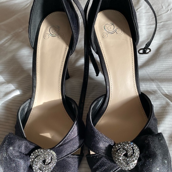 Disney Princess glass slipper heels - Picture 3 of 5